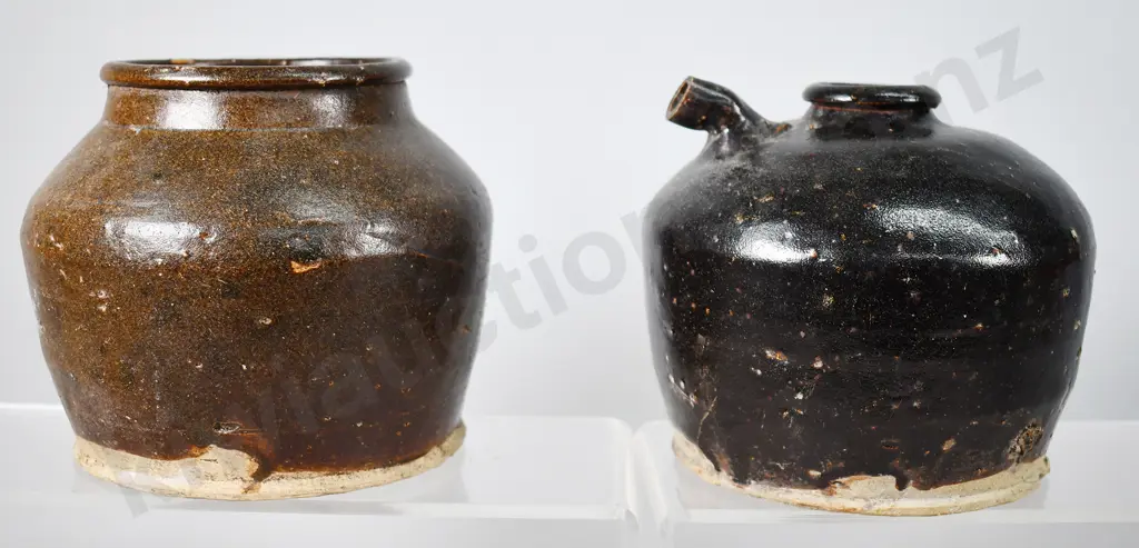 ASSORTED CHINESE, FOOD POTS, SOY SAUCE Image 1++