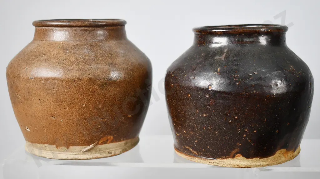 ASSORTED CHINESE, FOOD POTS, SOY SAUCE Image 1++