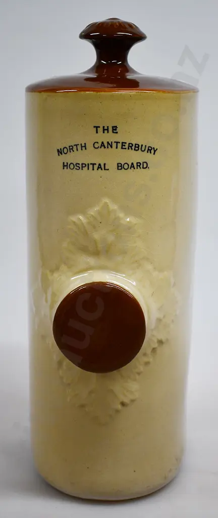 NORTH CANTERBURY HOSPITAL BOARD FOOT WARMER Image 1++