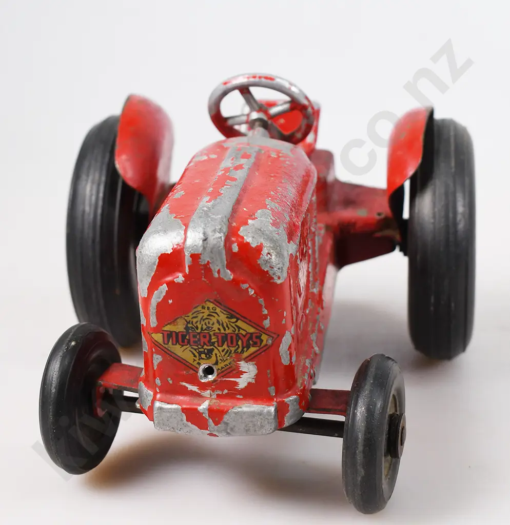 TIGER TOYS TRACTOR Image 1++
