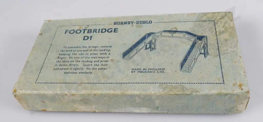 HORNBY-DUPLO FOOTBRIDGE D1 Image 1++