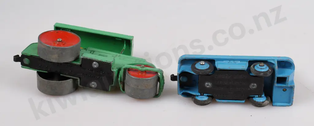 DINKY TOYS ASSORTED Image 1++