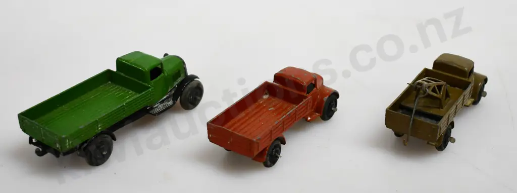 DINKY TOYS TRUCKS Image 1++