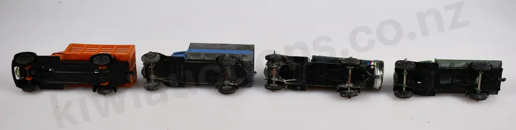 DINKY TOYS TRUCKS Image 1++