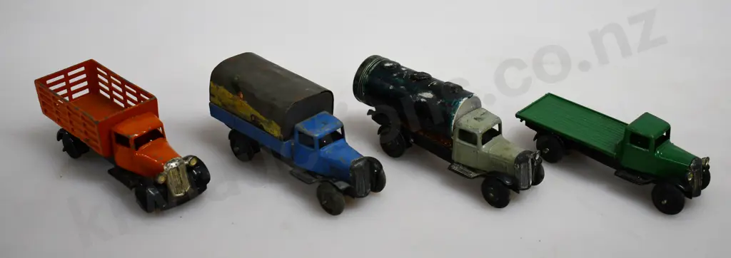 DINKY TOYS TRUCKS Image 1++