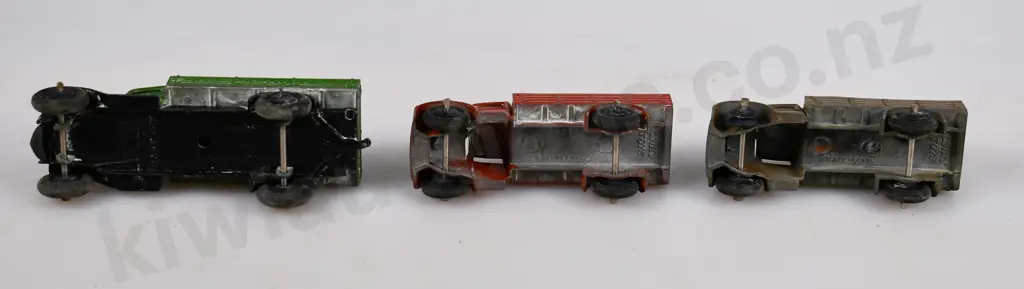 DINKY TOYS TRUCKS Image 1++
