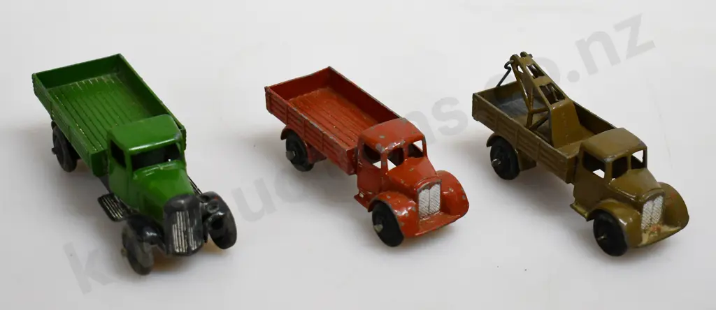 DINKY TOYS TRUCKS Image 1++