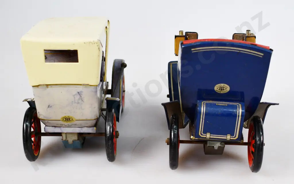 LEVER ACTION TOY CARS Image 1++