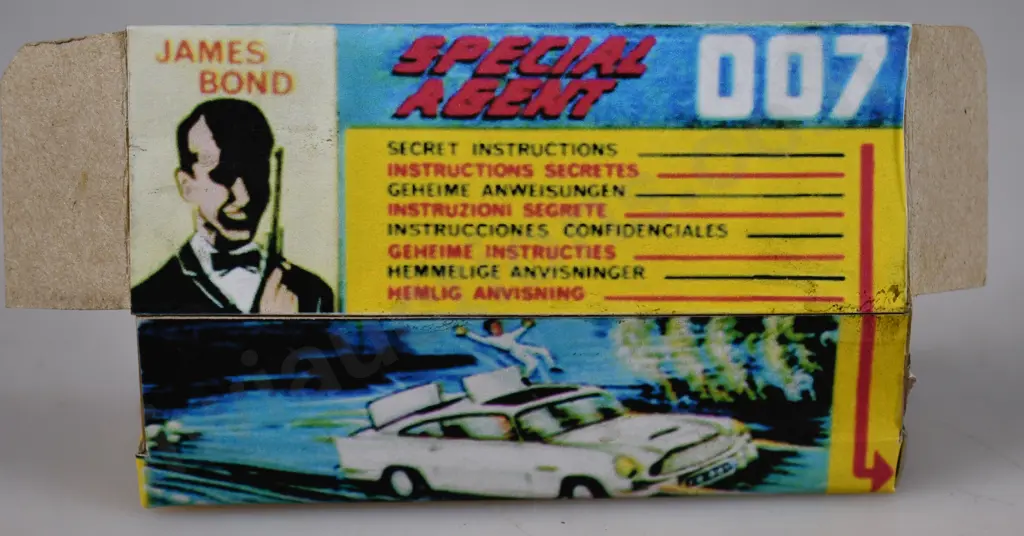 JAMES BOND, BATMOBILE BOXED TOY VEHICLES Image 1++