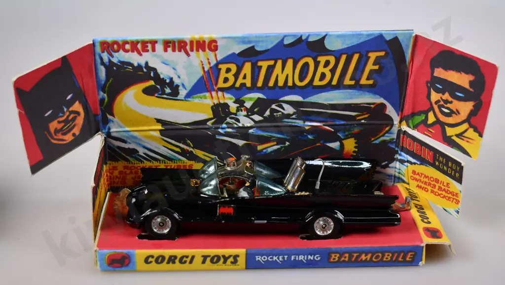 JAMES BOND, BATMOBILE BOXED TOY VEHICLES Image 1++