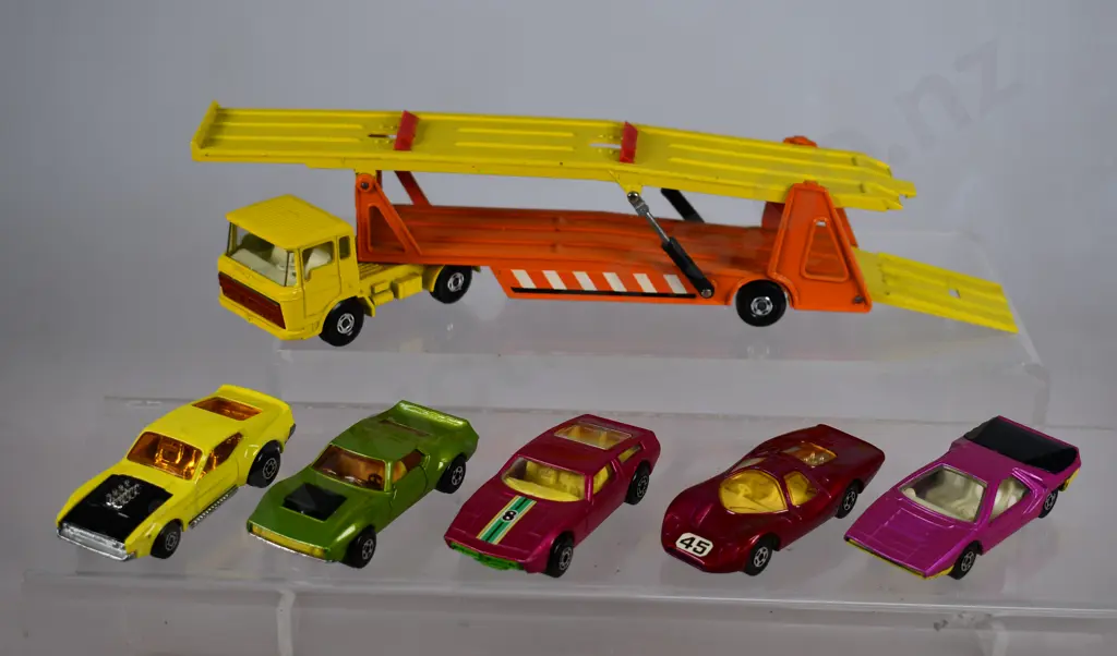 MATCHBOX CAR SUPER KINGS # K-11 DAF TRANSPORTER & 5 CARS Image 1++