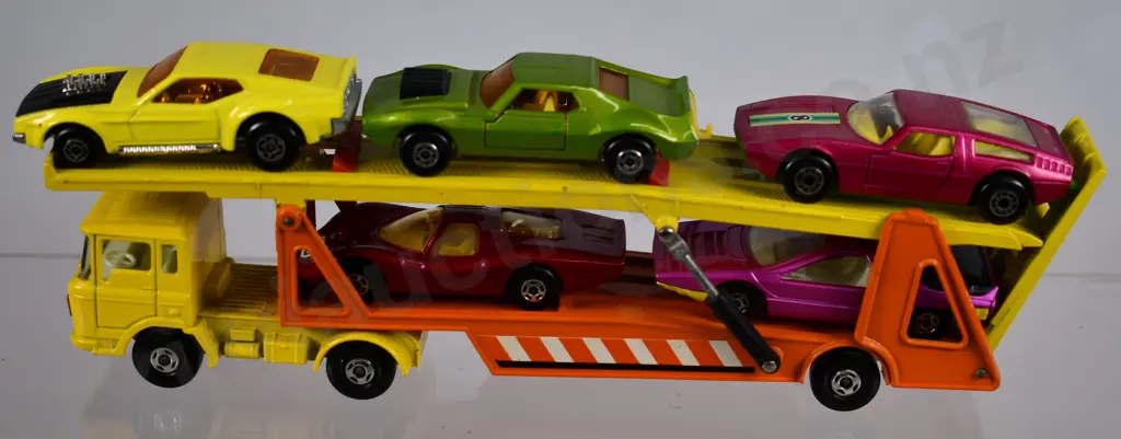 MATCHBOX CAR SUPER KINGS # K-11 DAF TRANSPORTER & 5 CARS Image 1++