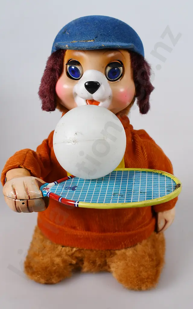 BALL PLAYING DOG BOXED TOY Image 1++