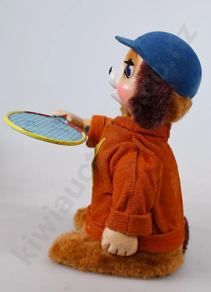 BALL PLAYING DOG BOXED TOY Image 1++