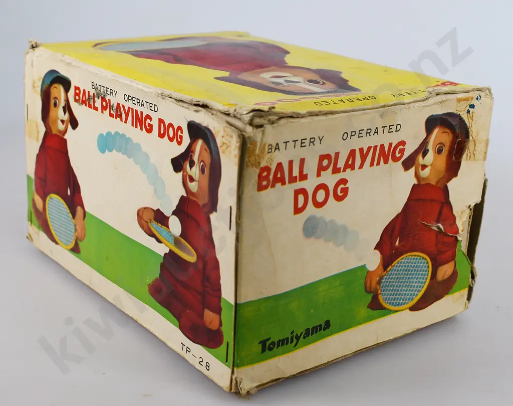 BALL PLAYING DOG BOXED TOY Image 1++