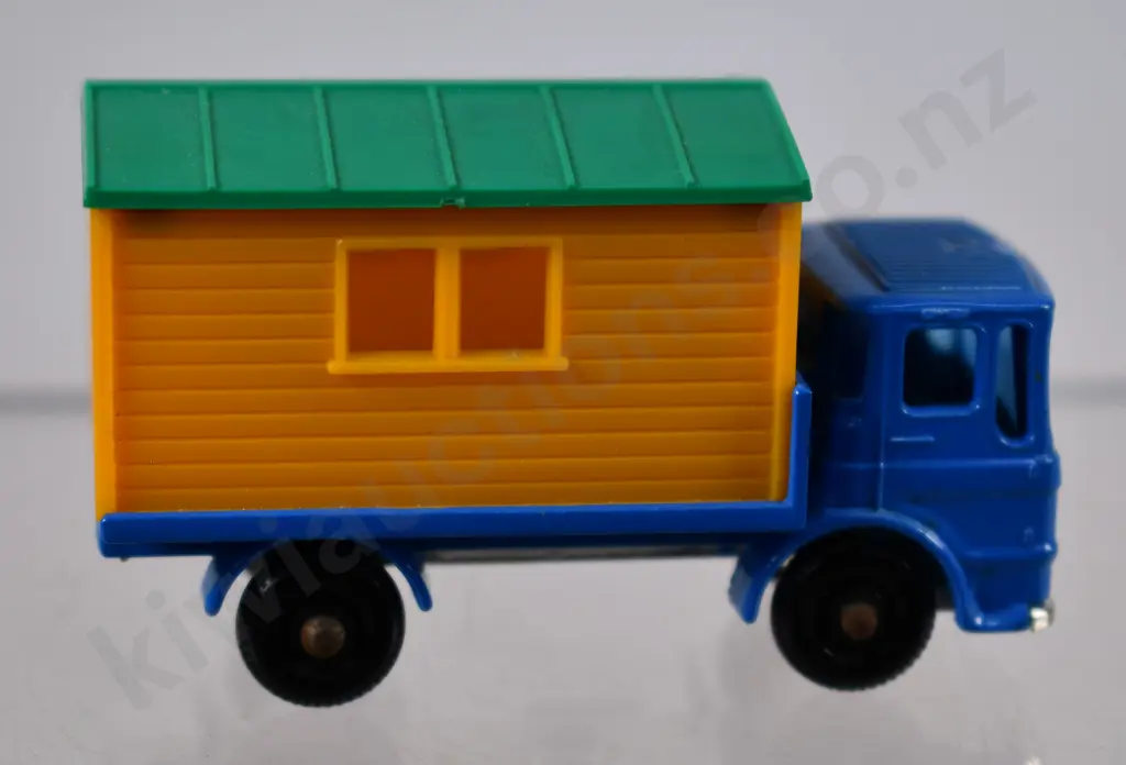 MATCHBOX SERIES TRUCK WITH SITE OFFICE NO. 60 Image 1++
