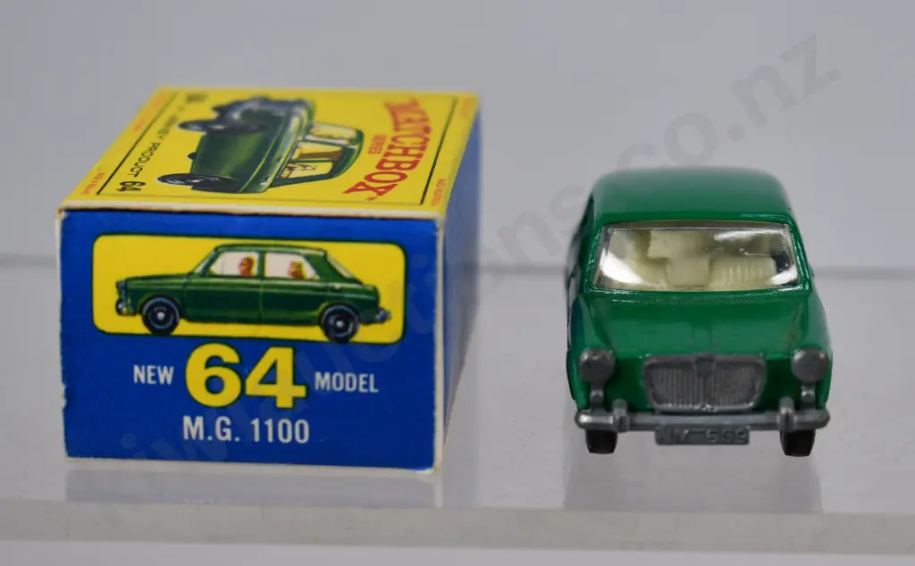 MATCHBOX SERIES MG 1100 NO. 64 Image 1++