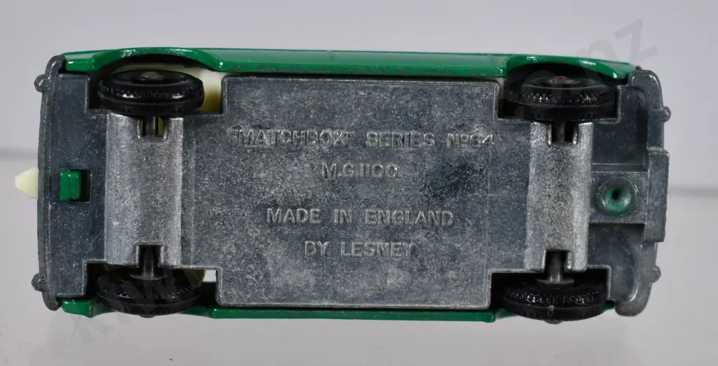 MATCHBOX SERIES MG 1100 NO. 64 Image 1++