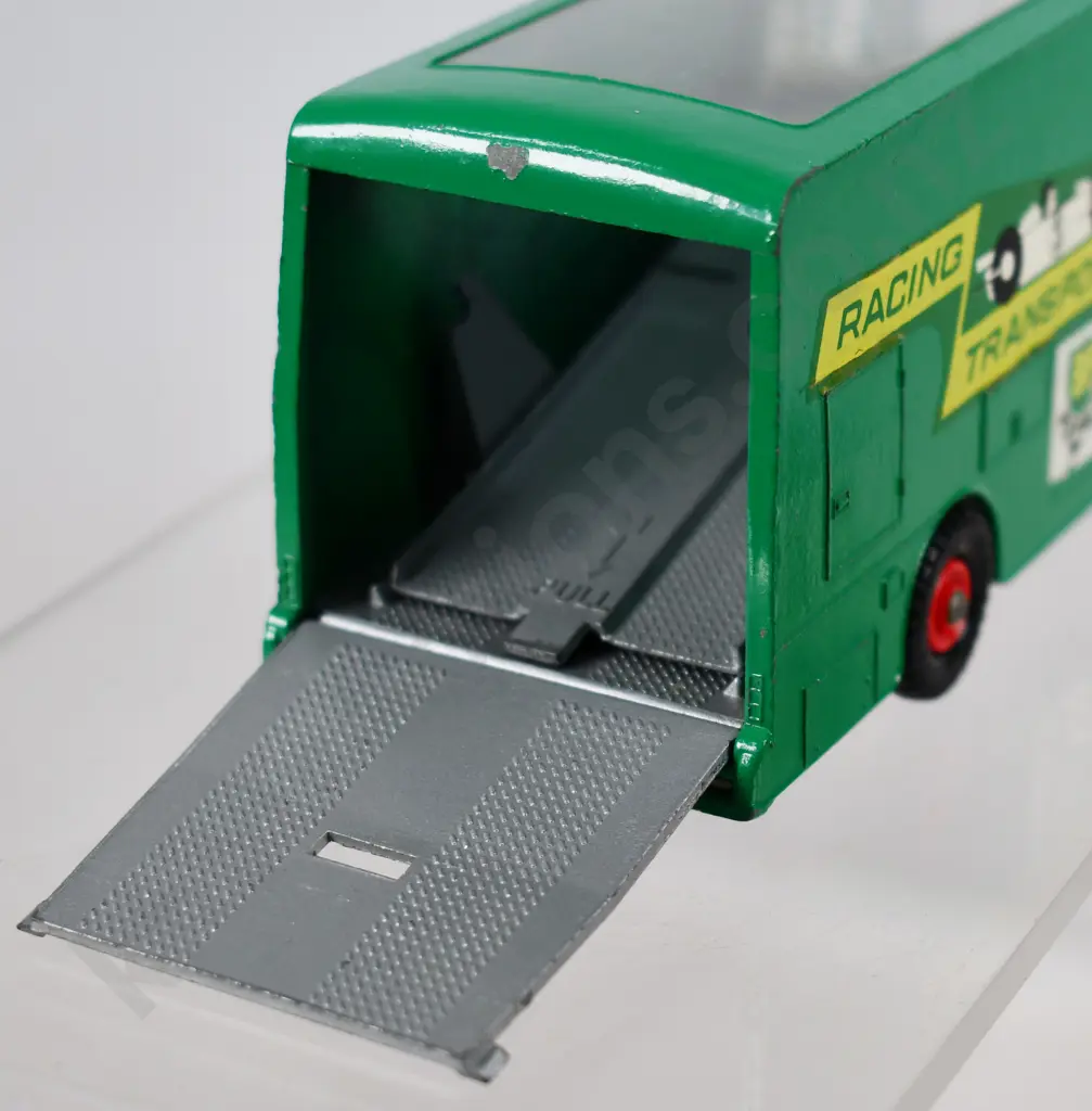 MATCHBOX K-5 RACING CAR TRANSPORTER Image 1++