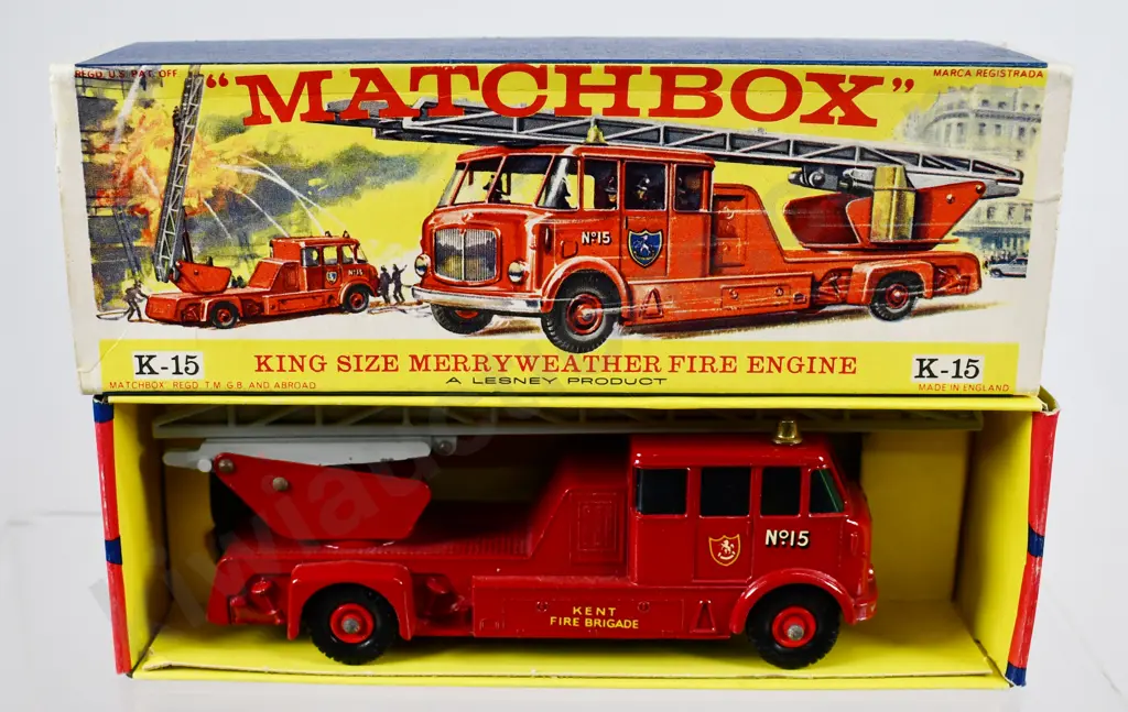 MATCHBOX K-15 MERRYWEATHER FIRE ENGINE Image 1++