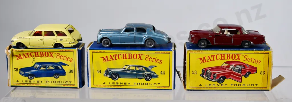 MATCHBOX SERIES VAUXHALL, ROLLS, MERCEDES CARS BOXED Image 1++