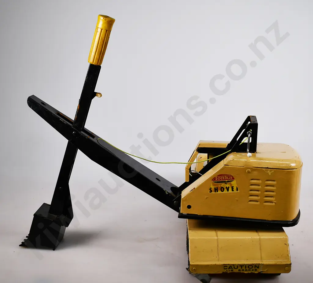 TONKA SHOVEL MODEL 2520 Image 1++