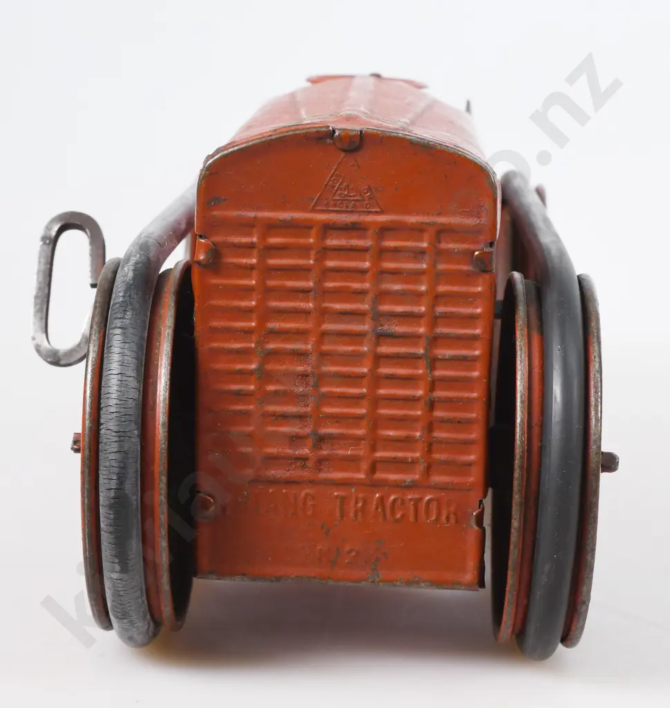 TRI-ANG MINIC TRACTOR NO. 2 Image 1++