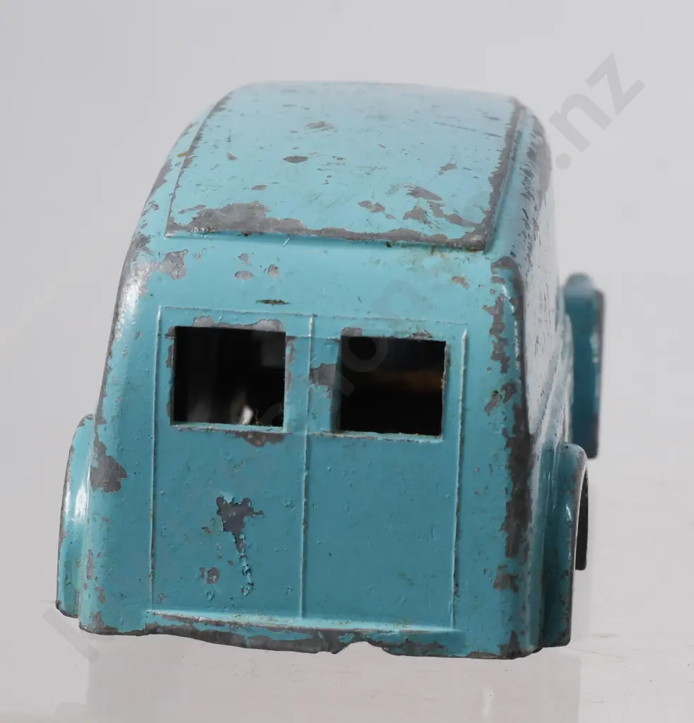 TRI-ANG TOYS MORRIS J VAN Image 1++