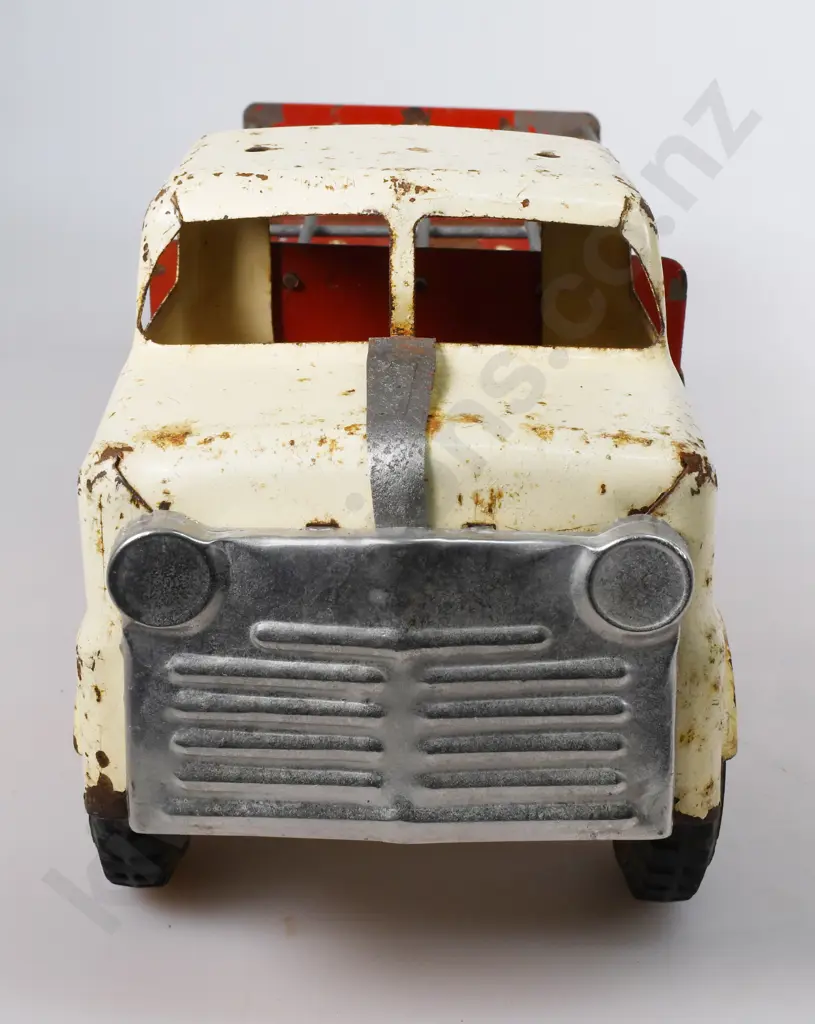 TRI-ANG JUNIOR SERIES MILK LORRY Image 1++