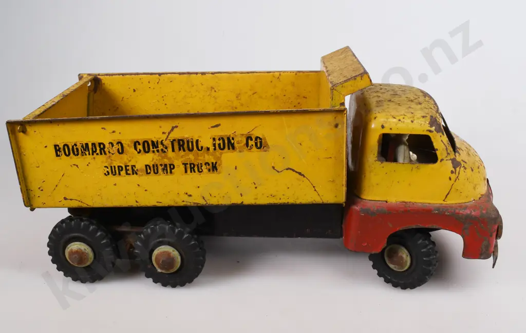 BOOMAROO SUPER DUMP TRUCK Image 1++