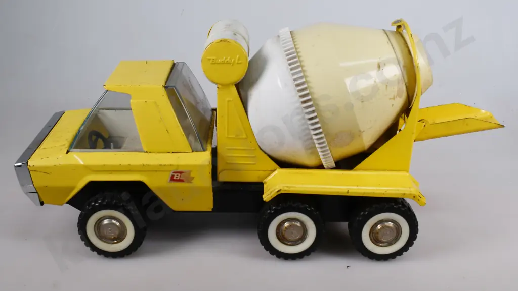BUDDY L CEMENT MIXER Image 1++