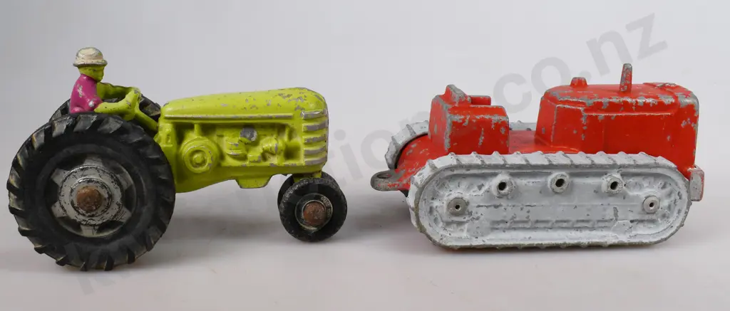 FUN HO TRACTOR & CRAWLER TRACTOR Image 1++