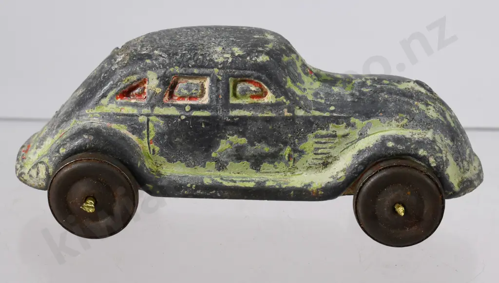 FUN HO LEAD SEDAN CAR Image 1++
