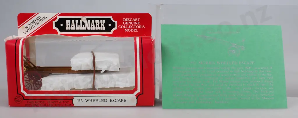 HALLMARK COLLECTIONS H3 MORRIS WHEELED ESCAPE Image 1++