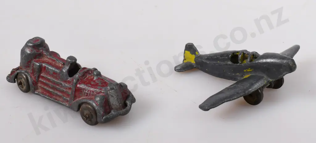 TINK-E TOYS FIRE ENGINE & PLANE Image 1++
