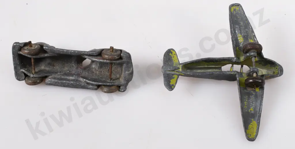 TINK-E TOYS FIRE ENGINE & PLANE Image 1++