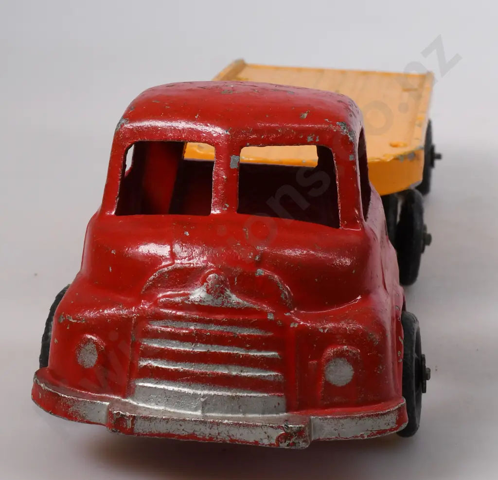 MACKENZIE & BANNISTER ARTICULATED TRUCK Image 1++