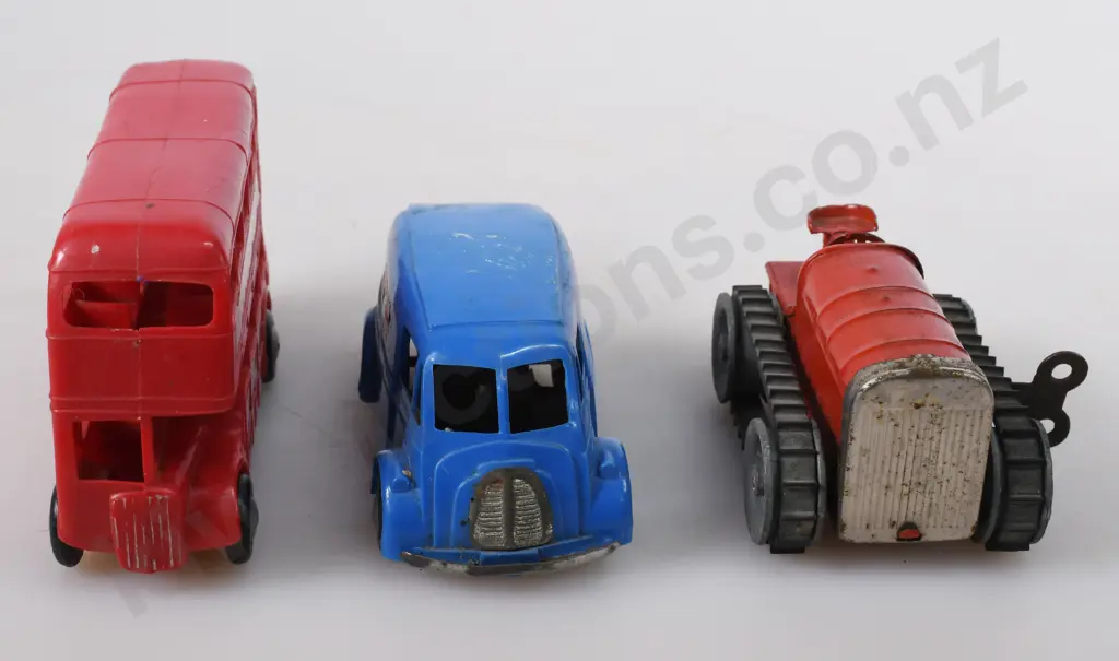 TRI-ANG MINIC BUS, VAN, TRACTOR Image 1++