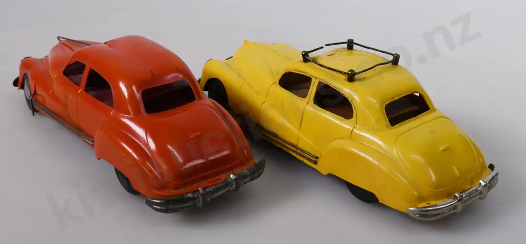 TRI-ANG MINIC NO. 2 SERIES BUICK CARS Image 1++