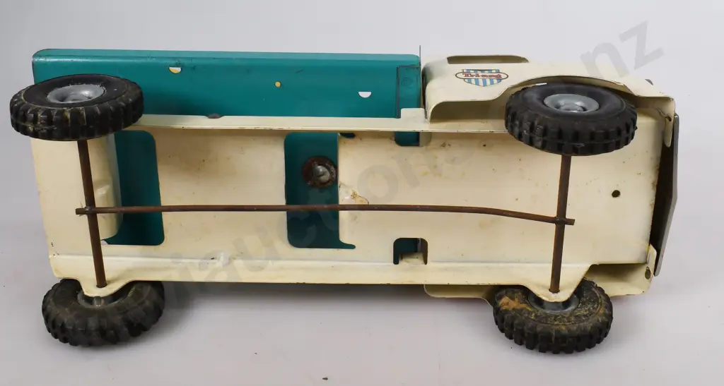 TRI-ANG JUNIOR SERIES BREAKDOWN LORRY Image 1++