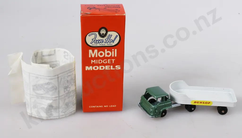 FUN HO MIDGET BEDFORD ARTICULATED TRUCK 22, BOXED Image 1++