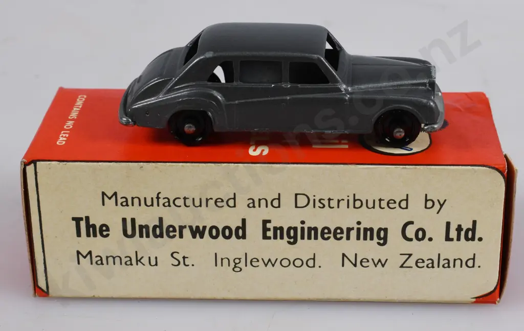 FUN HO MIDGET ROLLS ROYCE NO 33, BOXED Image 1++