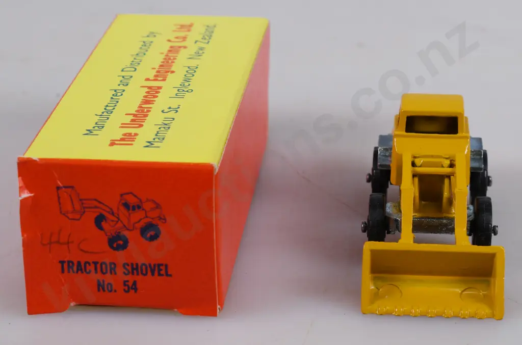 FUN HO MIDGET TRACTOR SHOVEL NO 54, BOXED Image 1++