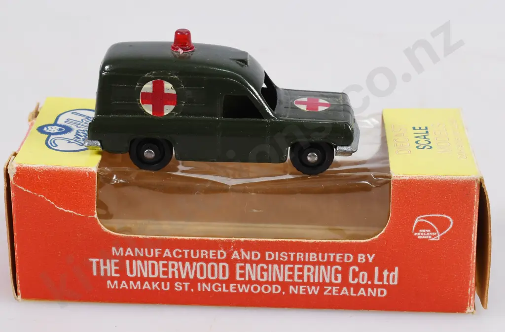FUN HO MIDGET ARMY AMBULANCE NO 62, BOXED Image 1++