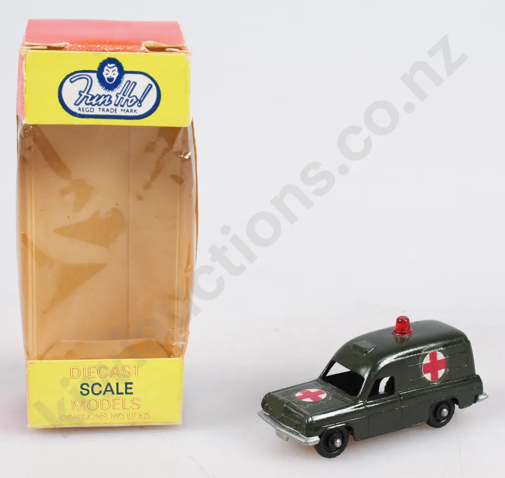 FUN HO MIDGET ARMY AMBULANCE NO 62, BOXED Image 1++