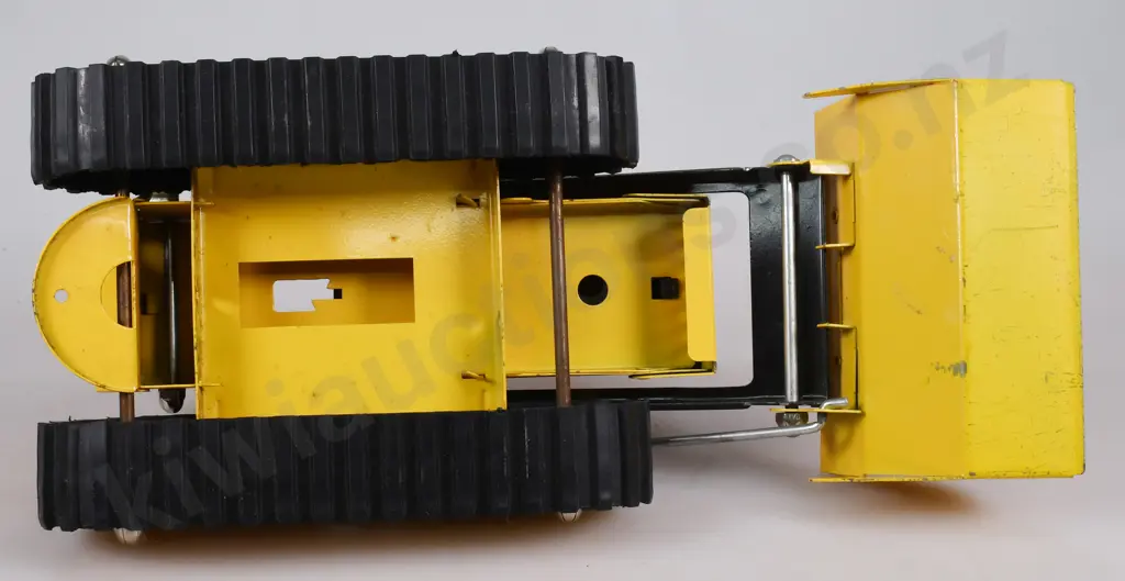 TONKA NO. 352 LOADER, NEW ZEALAND MADE BOXED Image 1++