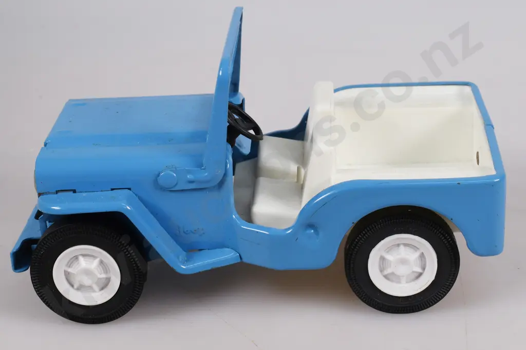 MINI TONKA NEW ZEALAND MADE JEEP Image 1++