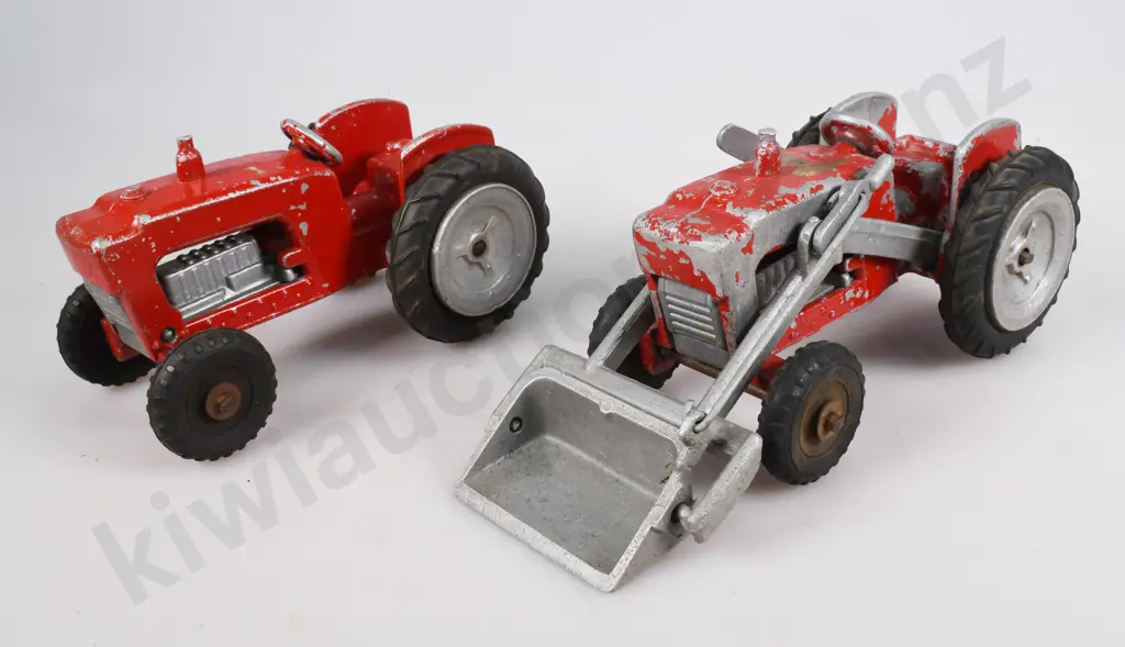 MACKENZIE & BANNISTER JUMBO TOYS Image 1++