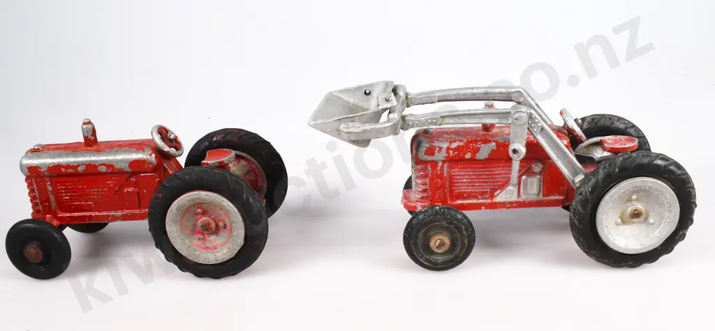 MACKENZIE & BANNISTER JUMBO TOYS Image 1++
