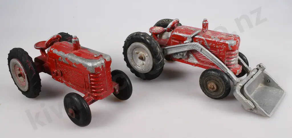 MACKENZIE & BANNISTER JUMBO TOYS Image 1++